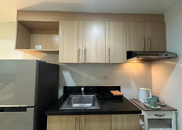 Prime Salcedo Square 2 Beds * Manila