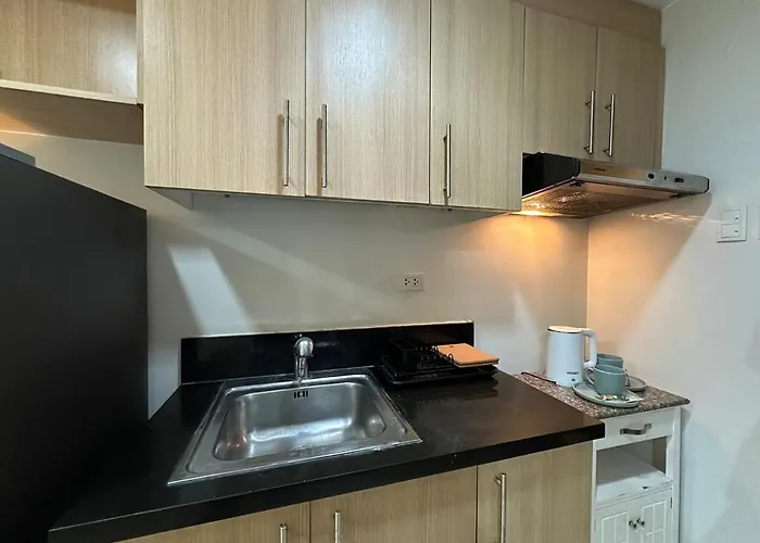 Prime Salcedo Square 2 Beds Manila